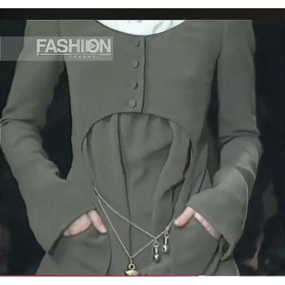 Vintage Chloe Spring 1994 Karl Lagerfeld-era Runway Silk Dress and Jacket Set 38 - Picture 3 of 13